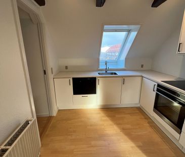 Moderniseret 3-værelses taglejlighed i Vestbyen - Foto 1