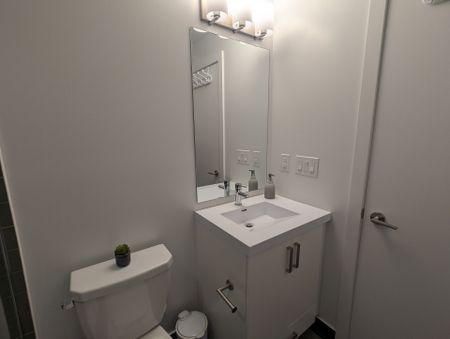 For Lease - 1603 Eglinton Avenue Unit# 1406, Toronto, Ontario - Photo 4