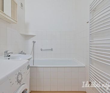 Pronájem bytu 1+kk 32 m2 - Fotografie 2