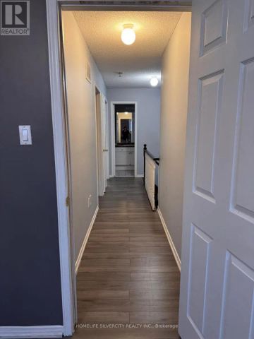 154 BROOMLANDS DRIVE - Photo 2