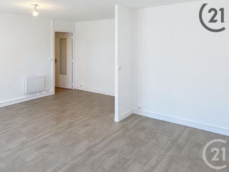Location Appartement 2 pièces 53m² TROYES 10000 - Photo 2