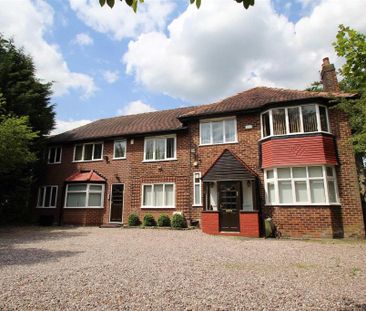6 bedroom detached house to rent - Photo 2