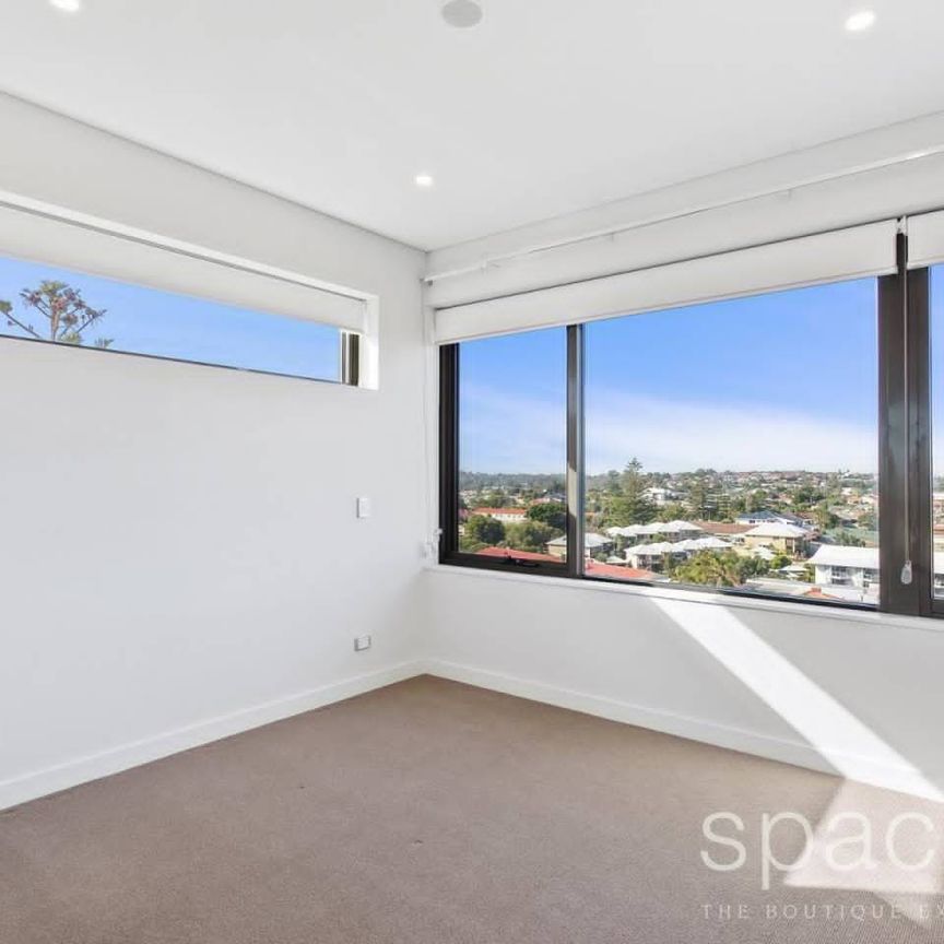 OCEAN VIEWS APARTMENT - Photo 1