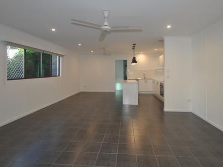 89 Wattle Street, Yorkeys Knob, QLD - Photo 2