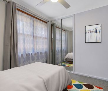 COMFORTABLE HOME - Photo 3