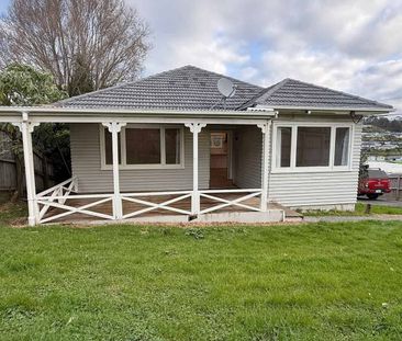 Beautifully Renovated Home | Stanmore Bay | - Photo 5