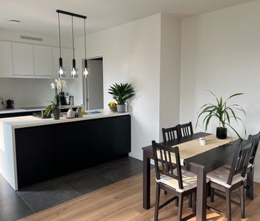 Modern afgewerkt "gelijkvloersappartement" met terras & tuin "Uniek... - Foto 1