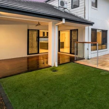 Oxenford - Photo 4
