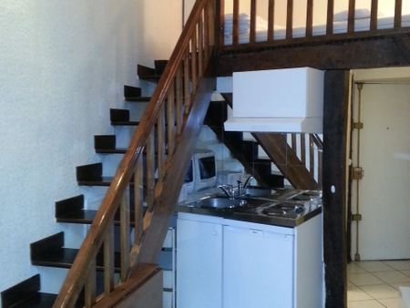 Location Appartement 1 pièces 14 m2 à Paris 6 - Photo 3