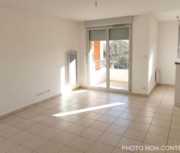 location Appartement T2 DE 42.93m² À BORDEAUX - Photo 2