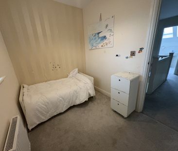 Violet Close, Northampton, Wootton - Photo 5