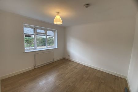 Bury Road, Mildenhall, BURY ST. EDMUNDS - Photo 4