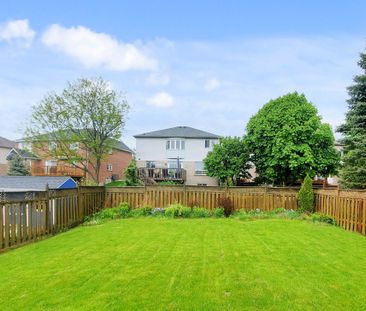 For Lease - 76 Spooner Crescent, Cambridge, Ontario - Photo 2