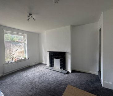 Vivian Place, Bradford - Photo 1