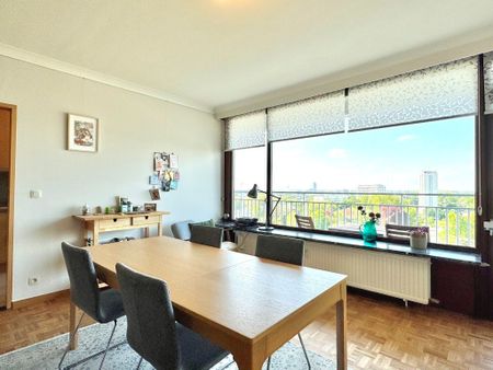Appartement met 2 slaapkamers en 2 grote terrassen met spectaculair zicht over Gent. - Photo 2