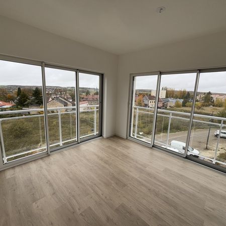 Location Appartement 3 pièces 66m² SARREBOURG 57400 - Photo 4