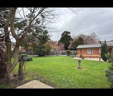 Studio Flat, Creswick Road, W3 - Photo 4