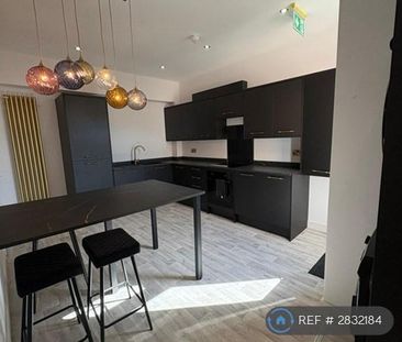 1 bedroom in a house share to rent - Photo 4