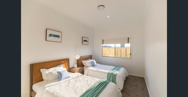 Furnished waterfront house - Photo 1