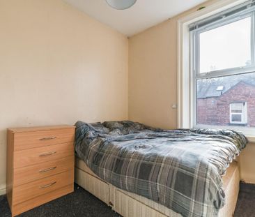 7 bedroom terraced house to rent - Photo 4