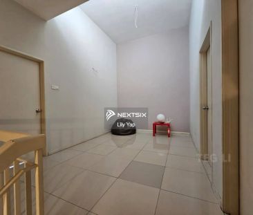 Kemuning Utama Double Storey Fully Furnished - Photo 4
