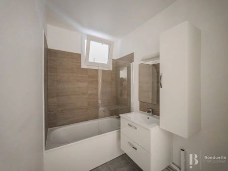 Rental Apartment Courbevoie Bécon - Photo 4