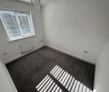 3 bedroom detached house to rent - Photo 5