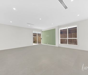 Modern, Low-Maintenance 4-Bedroom Home with Dual Masters - Photo 2