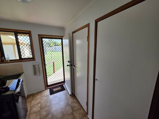 SPACIOUS FAMILY LIVING WITH HUGE YARD & ENTERTAINING AREA IN AVENELL HEIGHTS - Photo 1
