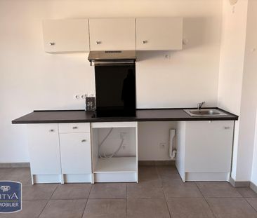 Location Appartement 3 pièces 59m² ARLES 13200 - Photo 1