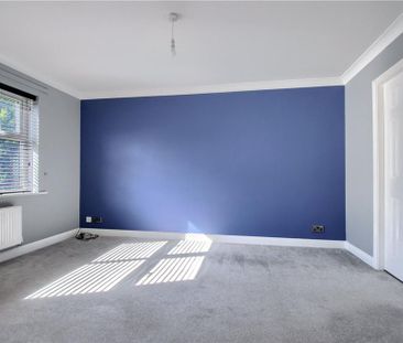 3 bedroom detached house to rent - Photo 5