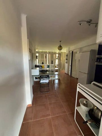 Apartamento de alquiler en Avenida de Benyamina, Playamar - Benyamina - Photo 5