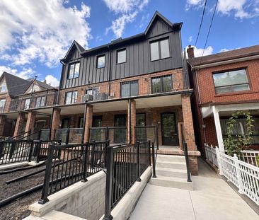 For Lease - 152 Brunswick Avenue Unit# Main Floor, Toronto, Ontario - Photo 1