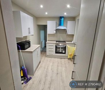 3 bedroom terraced house to rent - Photo 6