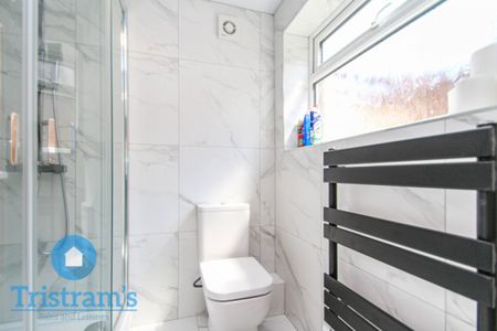 4 bed End Terraced House for Rent - Photo 5
