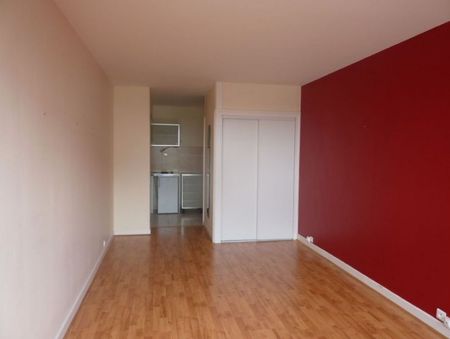 Location Appartement 1 pièce 29m² ANGERS 49100 - Photo 3