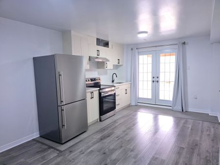 For Lease - 139 Cinrickbar Drive Unit# Lower, Toronto, Ontario - Photo 4