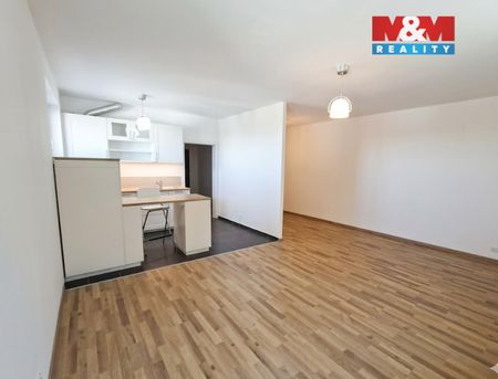 Pronájem bytu 1+kk a garsoniéry 43 m² - Photo 3
