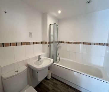 Sycamore House, Fulford Close, Wythall, B47 - Photo 6