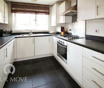 3 bedroom end of terrace house to rent - Photo 3
