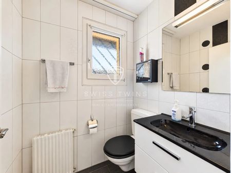 5-Zimmer-Einfamilienhaus mit sonnigem Garten, Cheminée und 4 Parkplätzen in Kleindöttingen - Foto 3