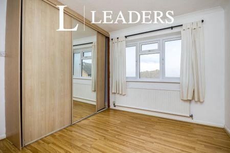 1 bedroom house to rent Tychbourne Drive, Guildford, GU4 - Photo 4