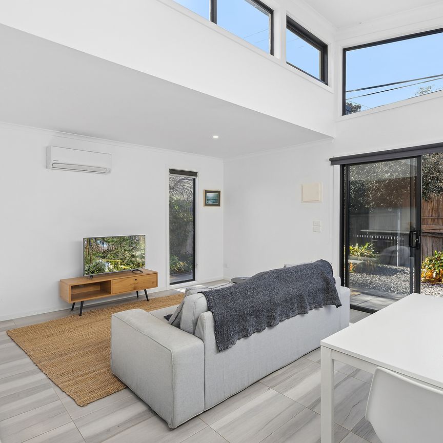 Contemporary One-Bedroom Living in a Prime Location - Photo 1