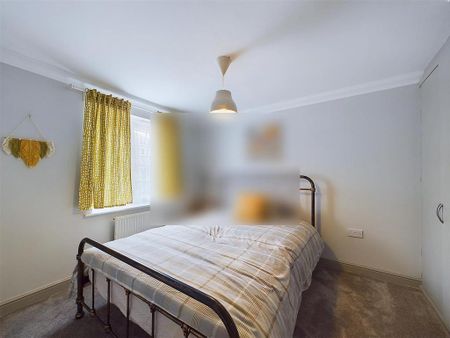 1 bedroom in a house share to rent - Photo 5