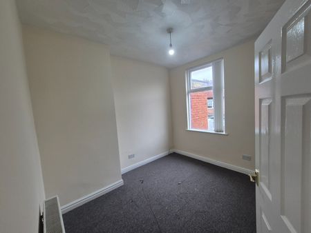 2 Bed Terraced House, Southgate Road, L13 - Photo 3