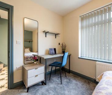 1 bedroom in a house share to rent - Photo 3