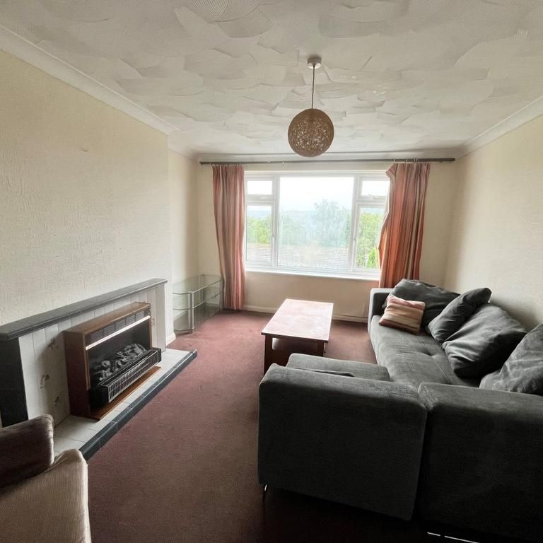 4 bedroom terraced house to rent - Photo 1