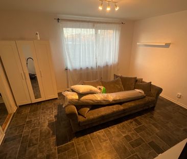 Heljestrandsgatan, Eskilstuna - Photo 1