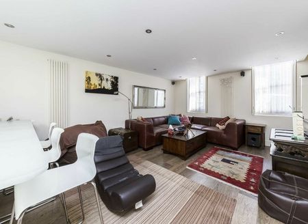 Malvern Mews - Photo 3