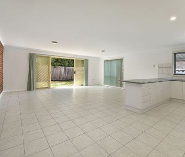 4A Olive Grove, Airport West VIC 3042 - Photo 2